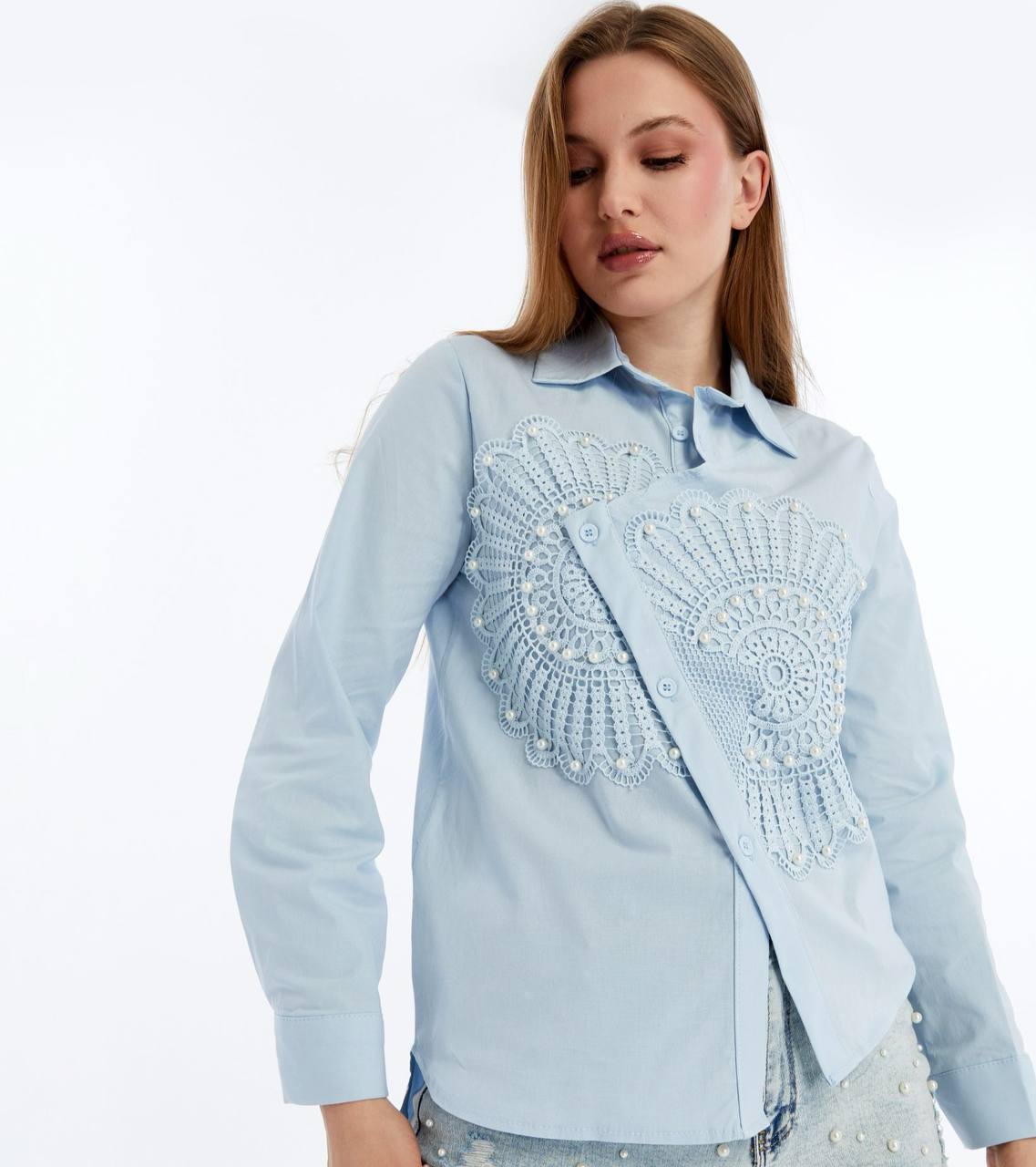 chemise à dentelle